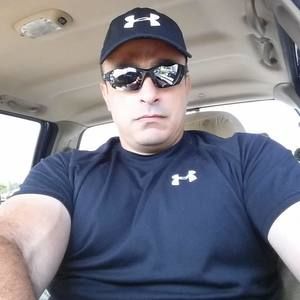 Meet your Posher, Ezequiel