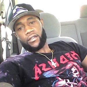 Meet your Posher, Derrick