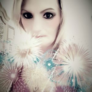 Meet your Posher, Debra