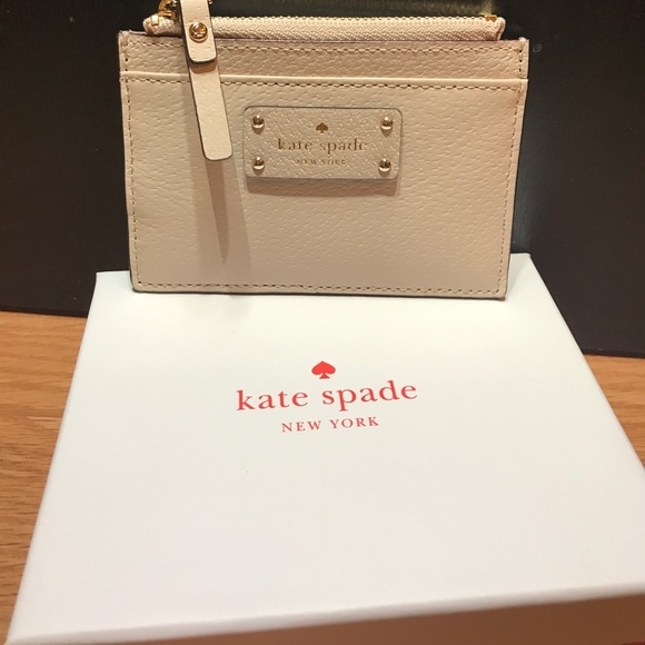 kate spade Handbags - Kate Spade Pumice Coin Purse
