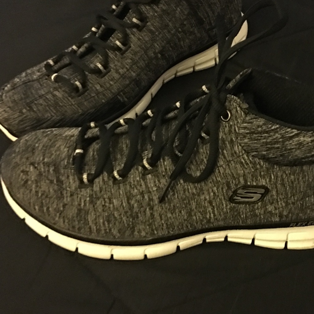 Skechers Women Shoes