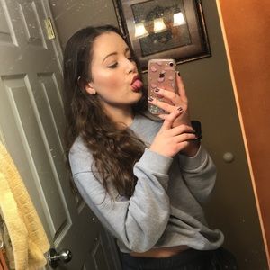 Meet your Posher, Alicia