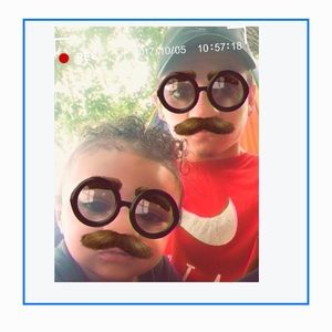 Meet your Posher, Tomas