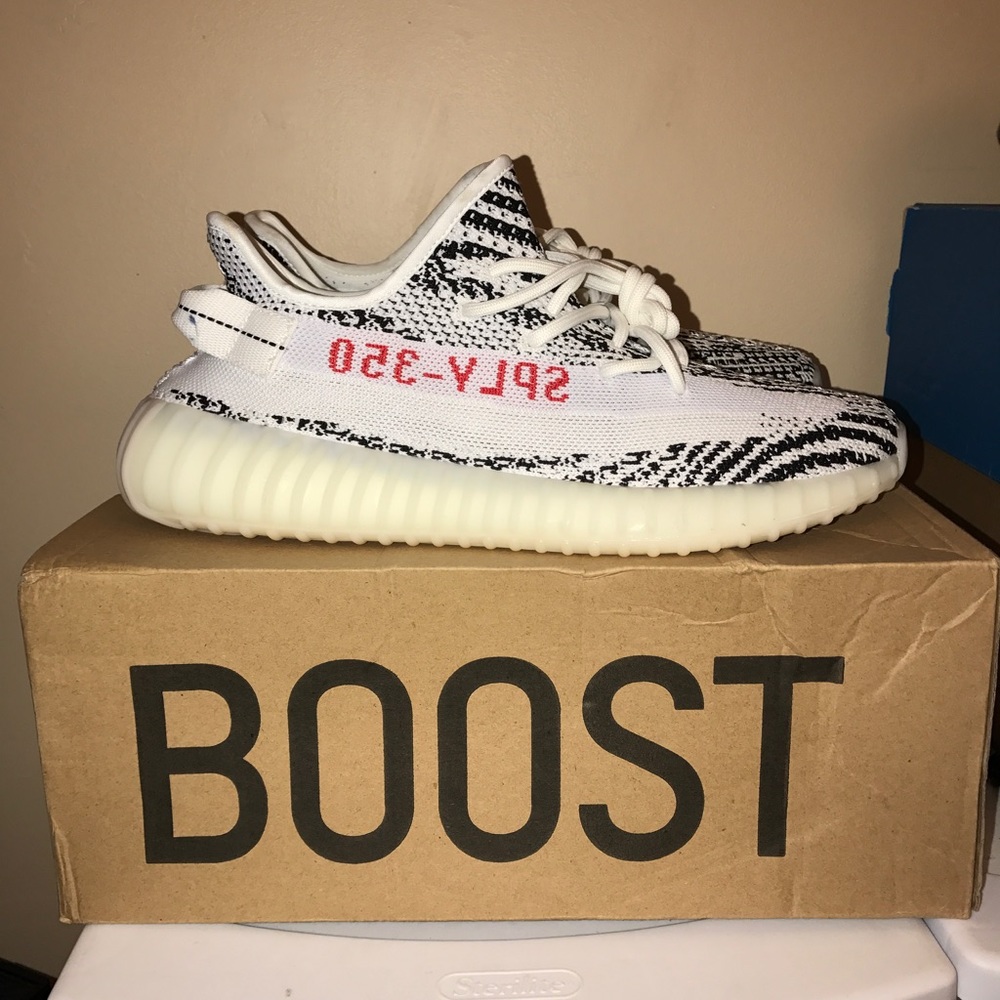 Yeezy 350 v2
