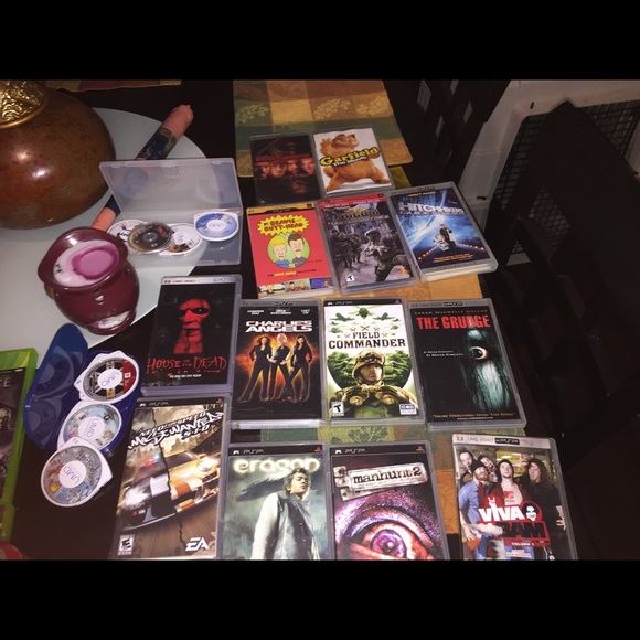 Play station four Xbox 360 & psp games - Picture 2 of 3