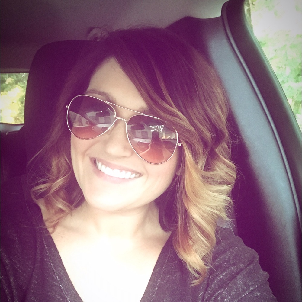 Meet your Posher, Lindsey