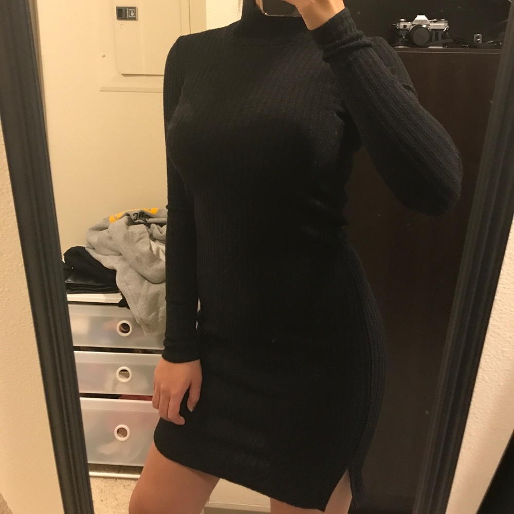 New Aritzia black dress tight size XS