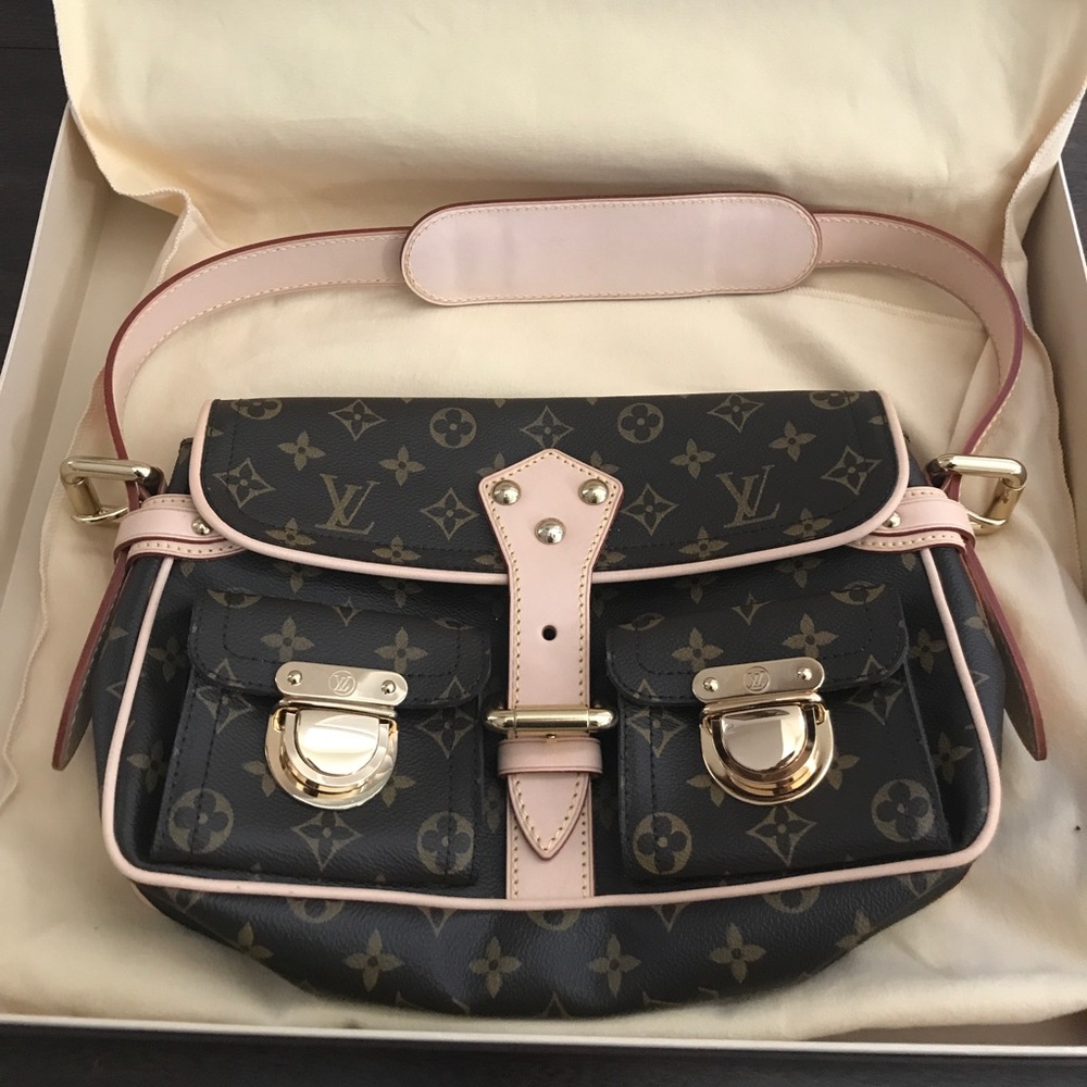 Louis Vuitton Hudson PM -M40027