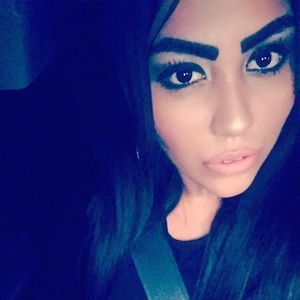 Meet your Posher, Azucena