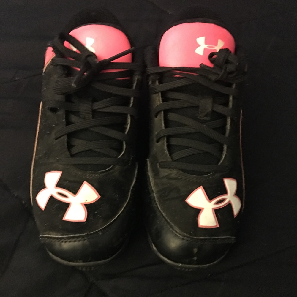 Girls Cleats