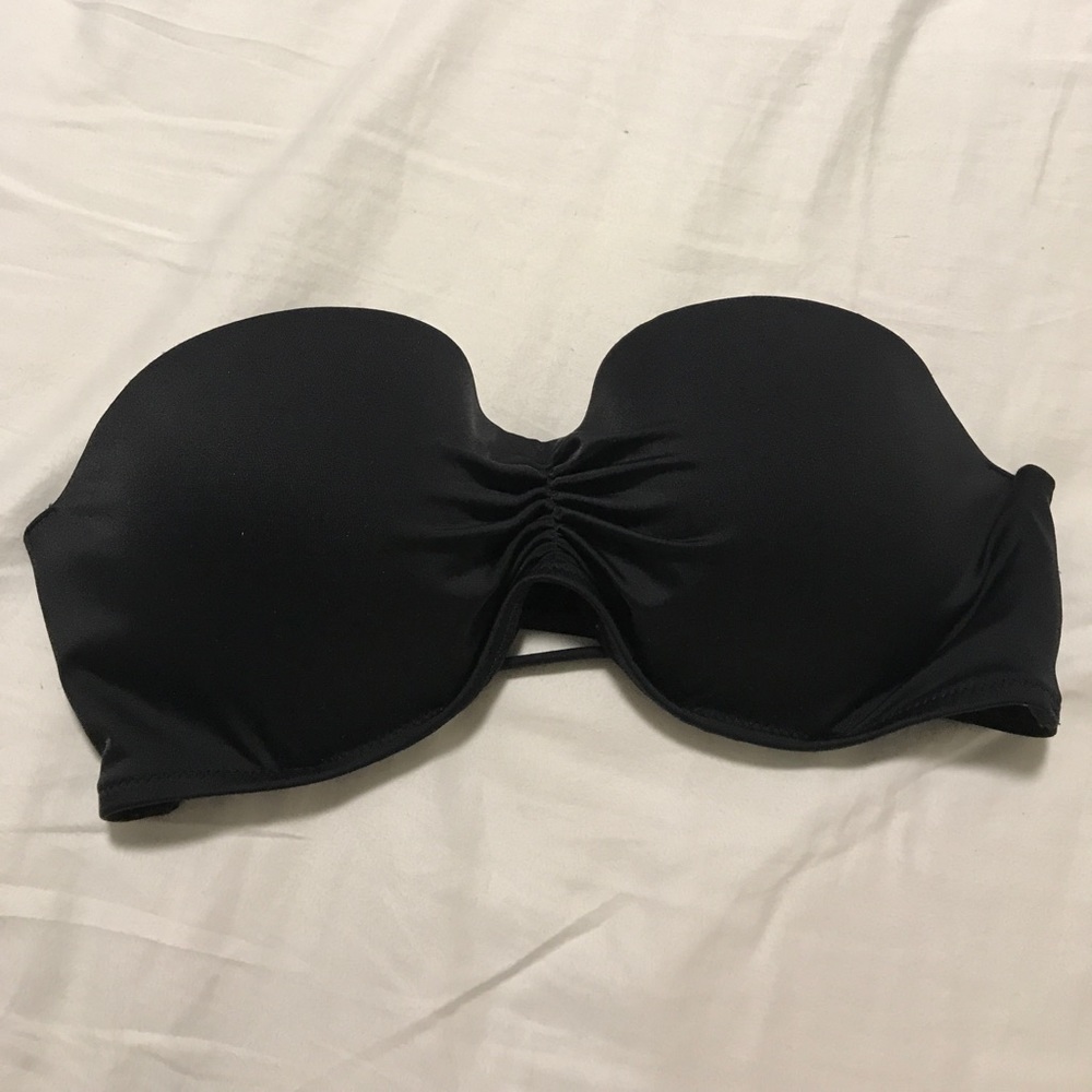 Victoria’s Secret • Swim Top