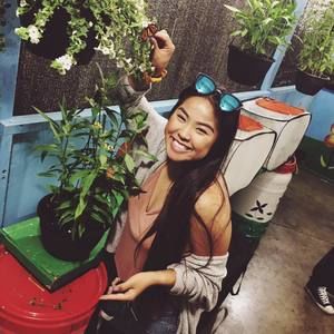 Meet your Posher, Sabrina