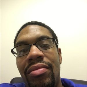 Meet your Posher, Aaron