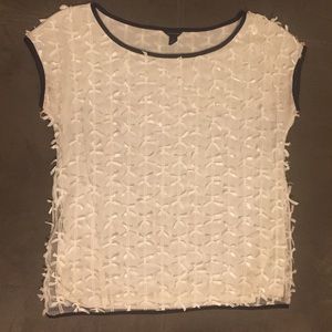 Adorable Mini Bow Ann Taylor Top