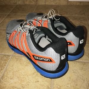 Men’s Solomon running shoes