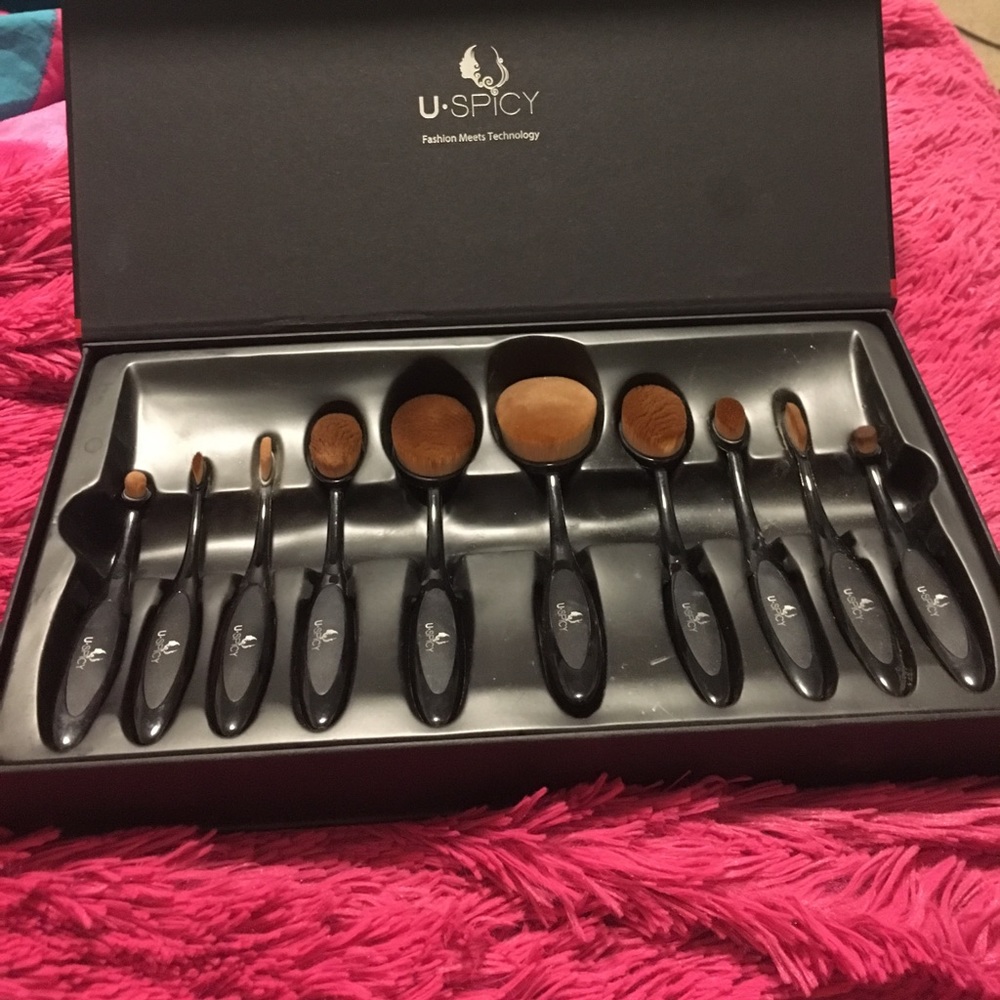 10 piece brush set