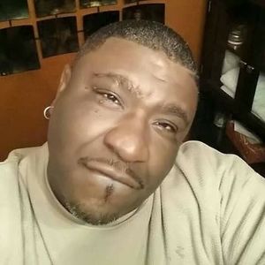 Meet your Posher, Akil