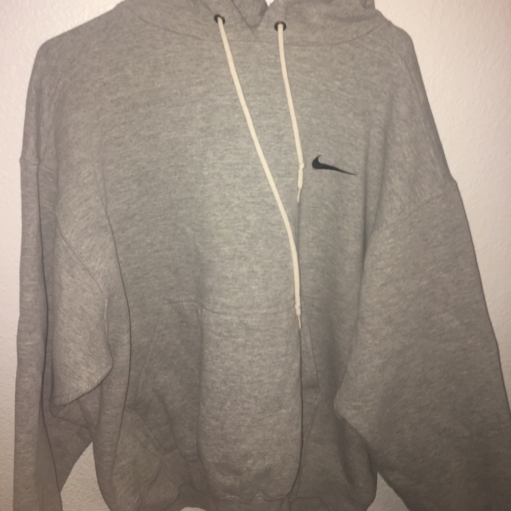 gret nike hoodie