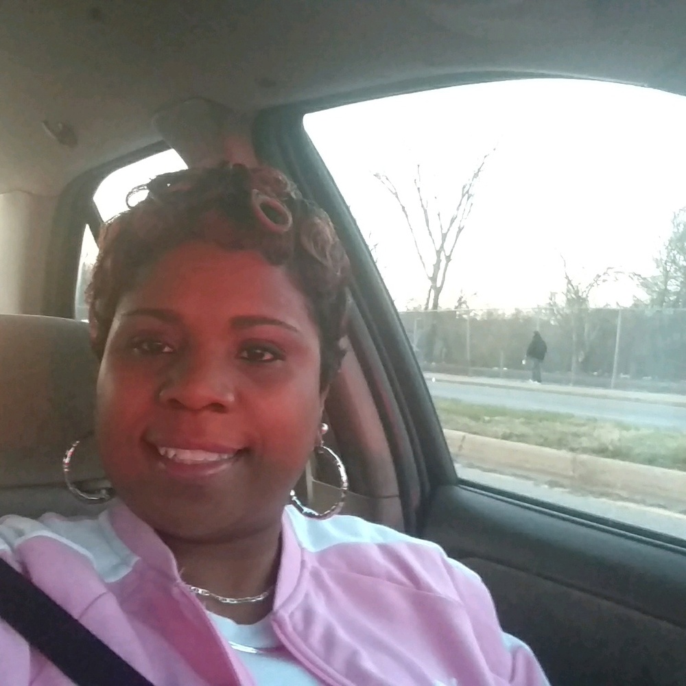 Meet your Posher, Tiffany