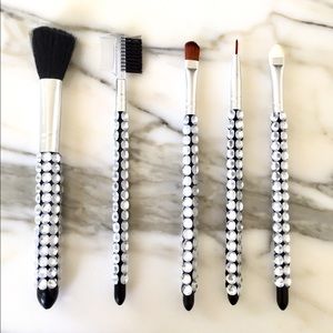 “BeDazzle Me” Cosmetic Set 💄