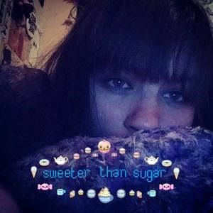 Meet your Posher, Celina