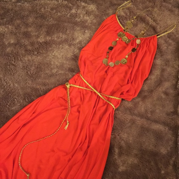 Milano Dresses & Skirts - 🌳🌳🌳Beautiful 🌹🌷🌹 Goddess Maxi Dress🌳🌳🌳