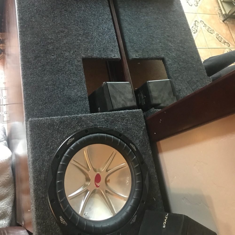 2 10” subs in Truck Box