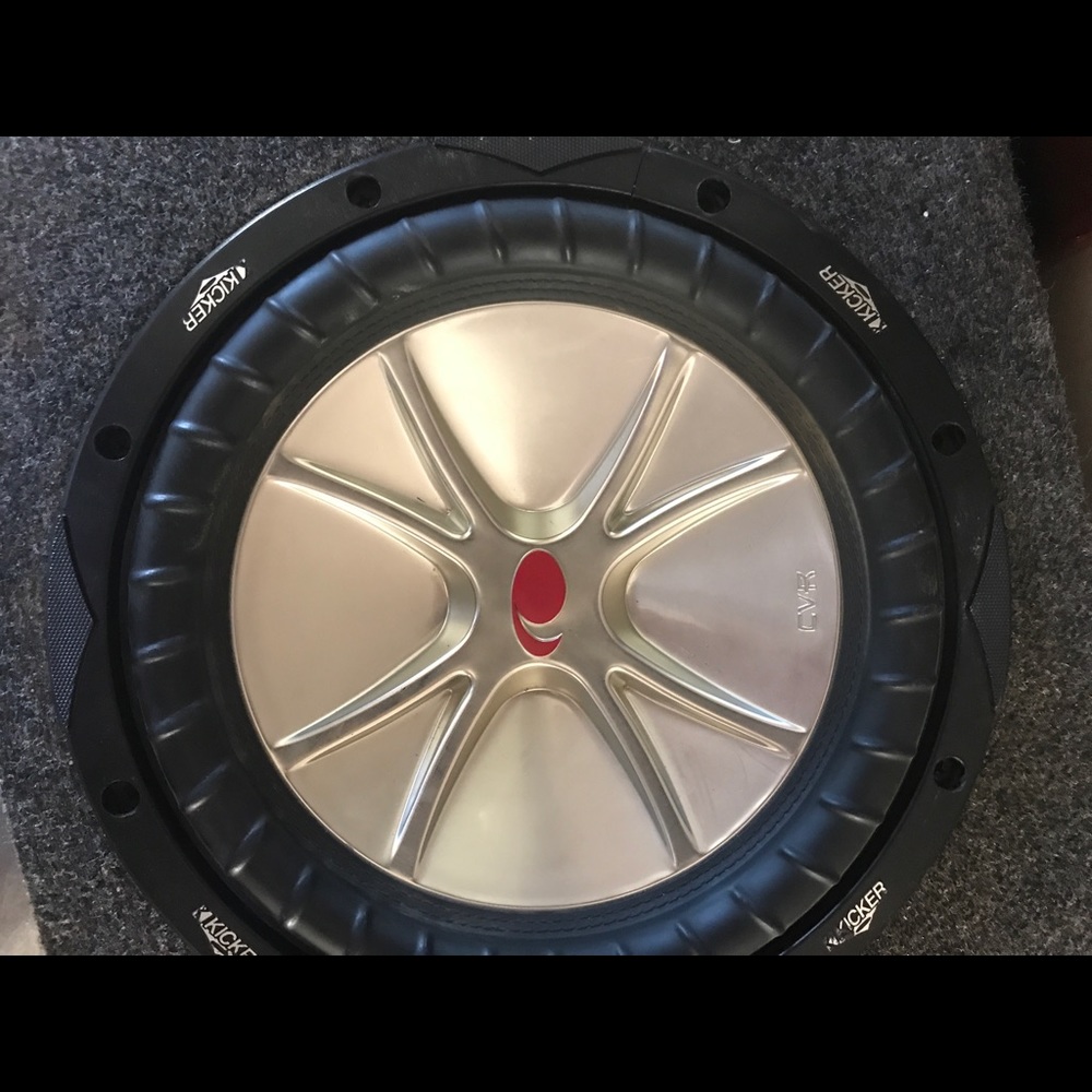 2 10” subs in Truck Box - Picture 4 of 5
