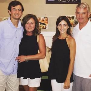 Meet your Posher, Perri