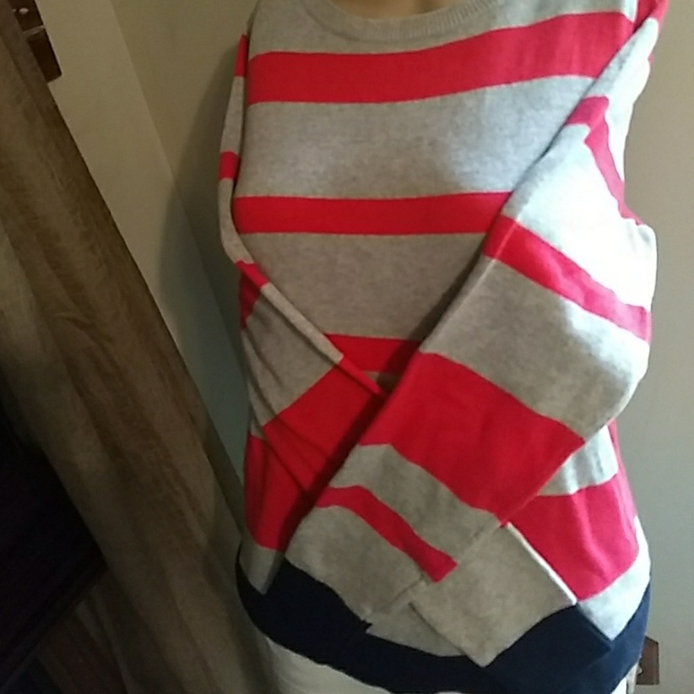 Sporty cute Liz Claiborne knit striped sweater