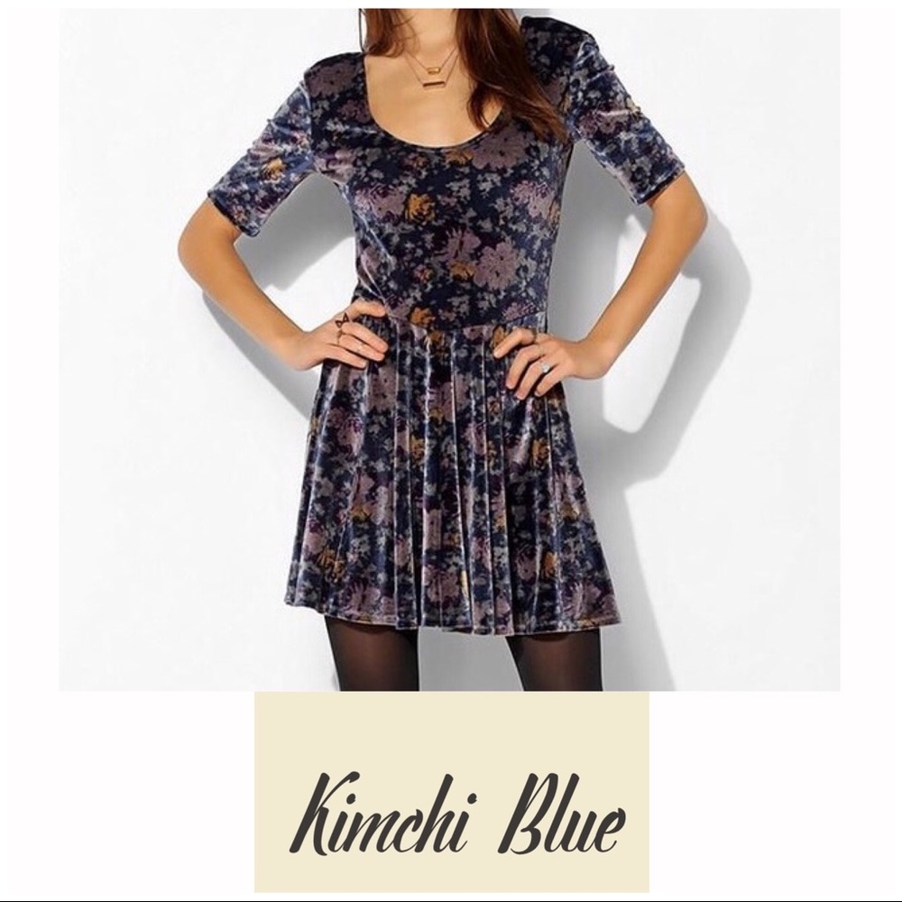 Kimchi Blue Skater Dress Floral Velvet Fit & Flare