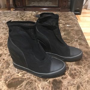 DKNY sneaker wedges