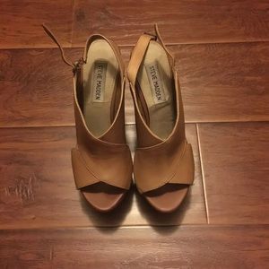 Steve Madden Writer Leather Wedges 7