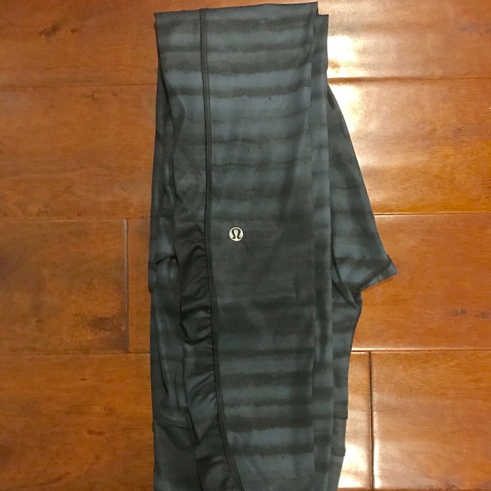 Lululemon Speed Tight - Picture 5 of 5