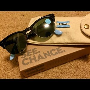TOMS Lobamba Sunglasses (Polarized)