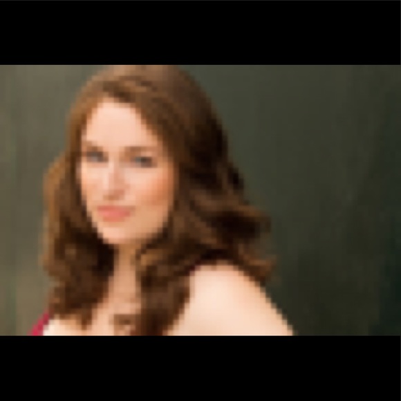 Meet your Posher, Marissa - Picture 1 of 1