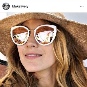 Prive Revaux "the artist" in pink