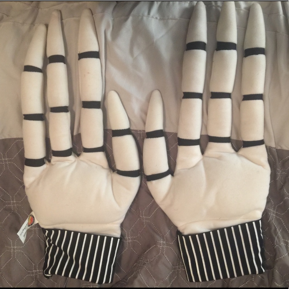 Jack Skellington Hands Gloves