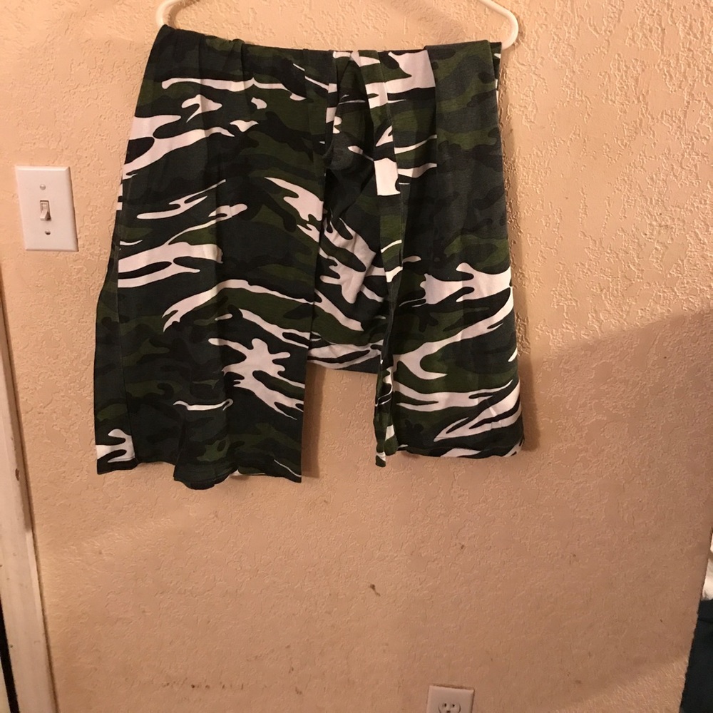 Wide leg stretch leggings