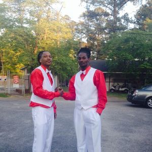 Meet your Posher, Adrian