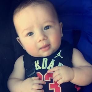 Meet your Posher, Ace