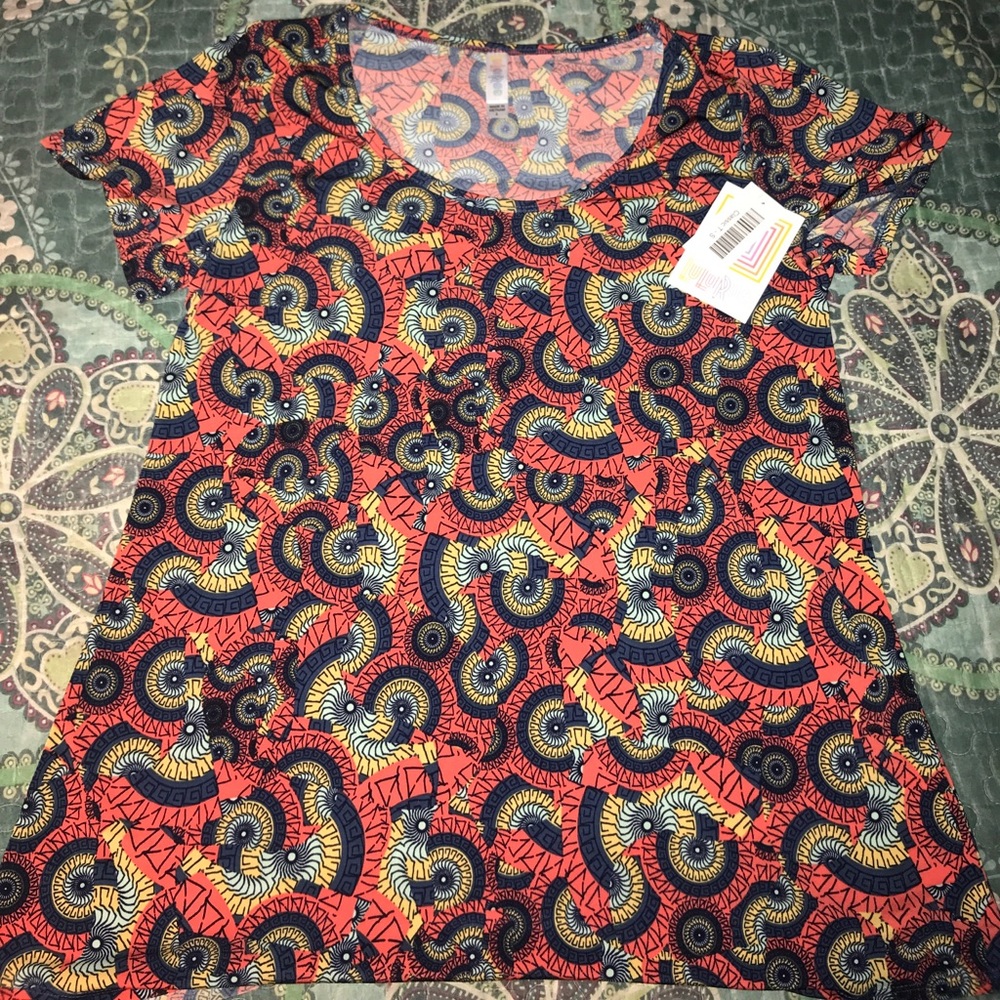 Lularoe classic t
