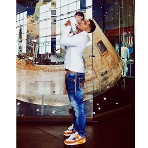 Meet your Posher, Joshua