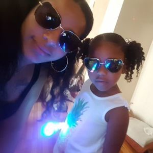 Meet your Posher, Priscilla