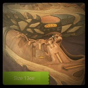 Men's keen waterproof size 13ee