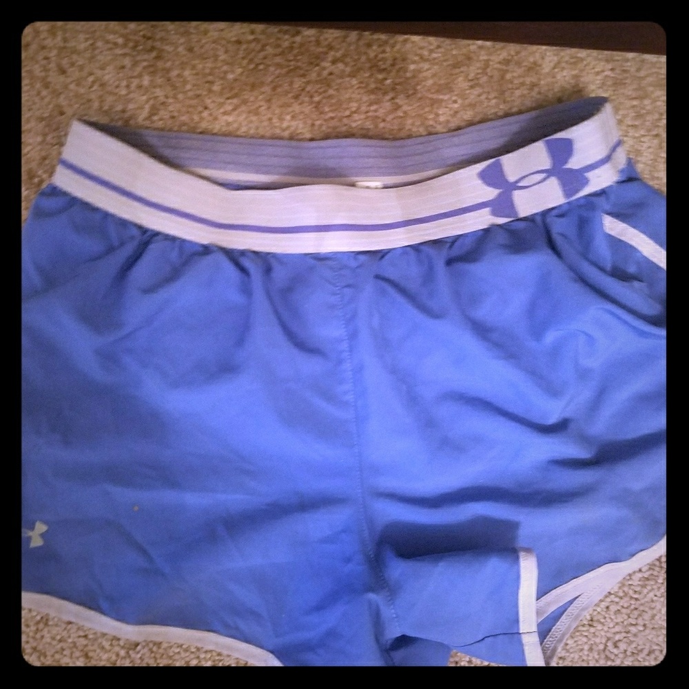 Under armour running size small