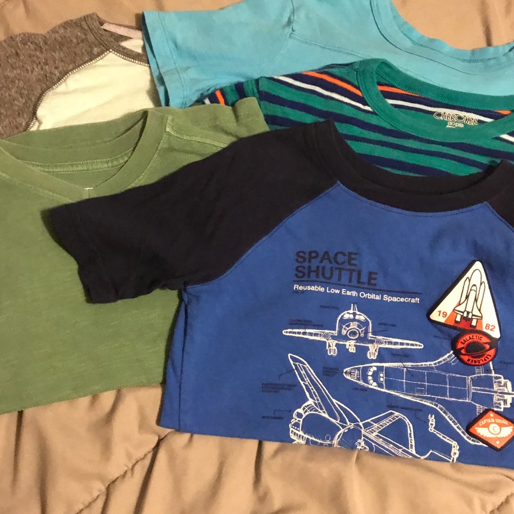 Bundle of Boys tshirts