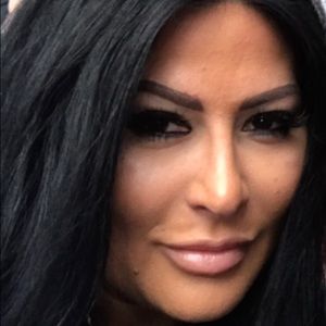 Meet your Posher, Shannon