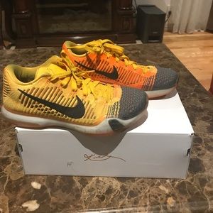 Kobe X Elite low sneakers