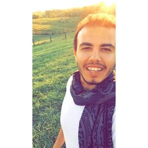 Meet your Posher, Moataz